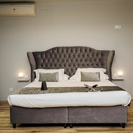 Hotel Les Clarisses Boutique 4*