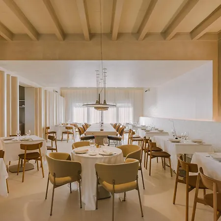 Les Clarisses Boutique 4* Vic