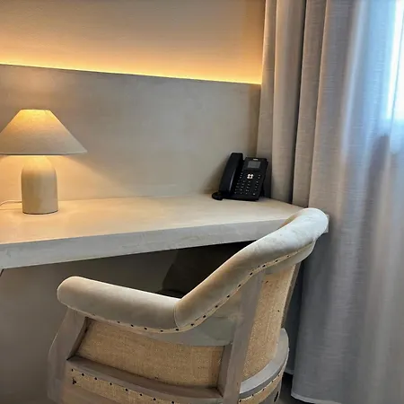 Les Clarisses Boutique 4*