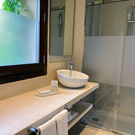 Les Clarisses Boutique Hotel