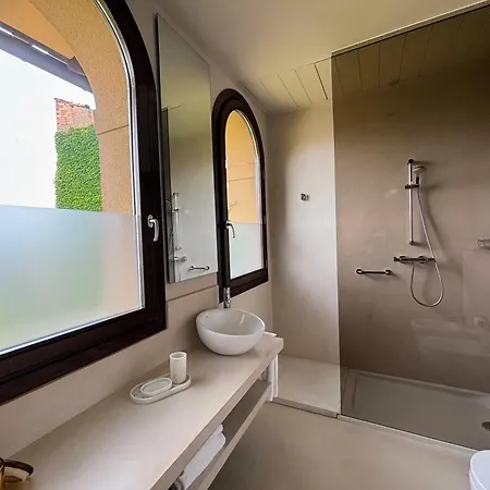 Les Clarisses Boutique Hotel