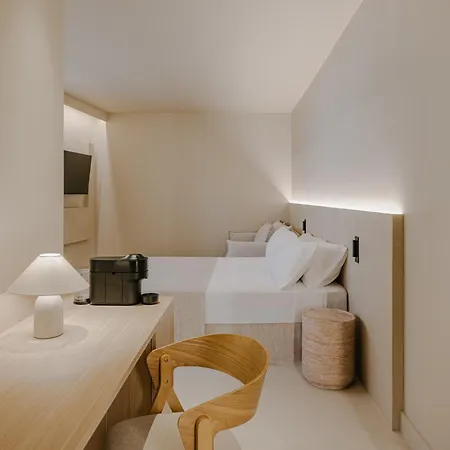 Les Clarisses Boutique 4* Vic